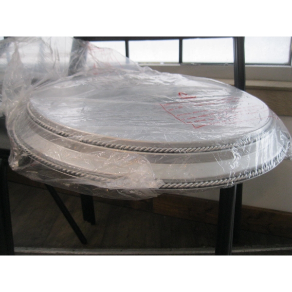 LG. NEW CAKE STAND IN BOX