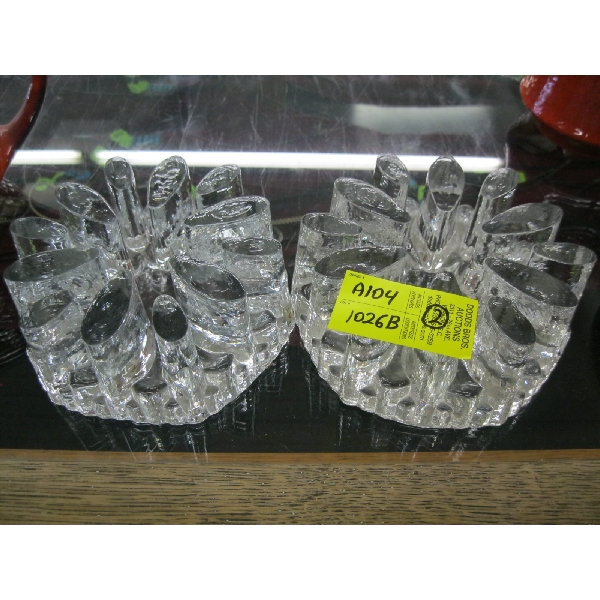 2 MID CENTURY GLASS TRIVETS