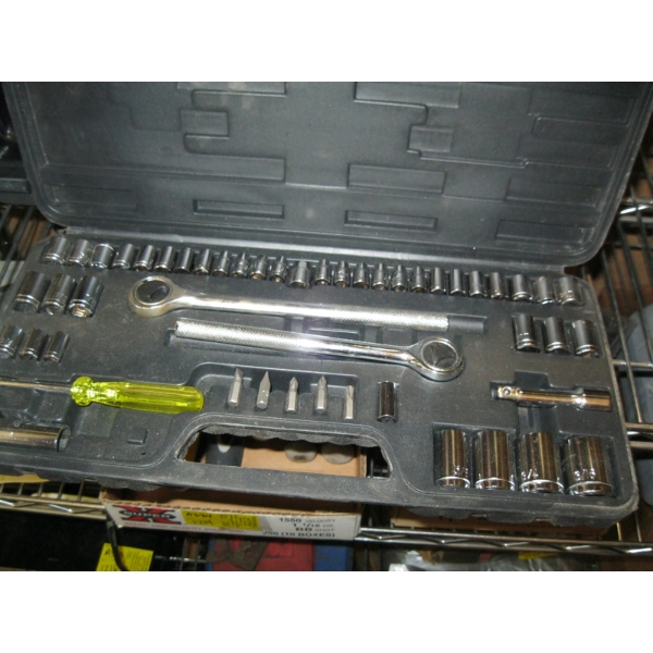 3/8" DRIVE SOCKET SET