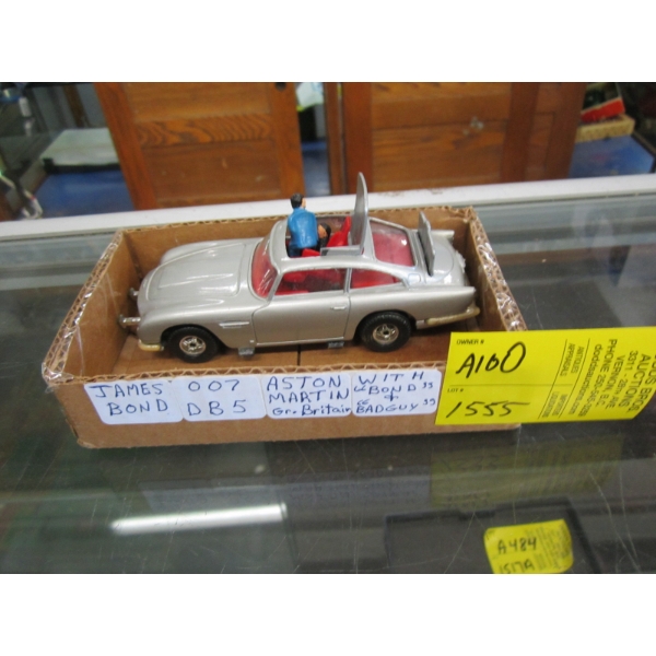JAMES BOND 007 ASTIN MARTIN DIECAST CAR