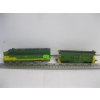 Image 2 : JOHN DEERE HO SCALE ENGINE & TRAIN CARS
