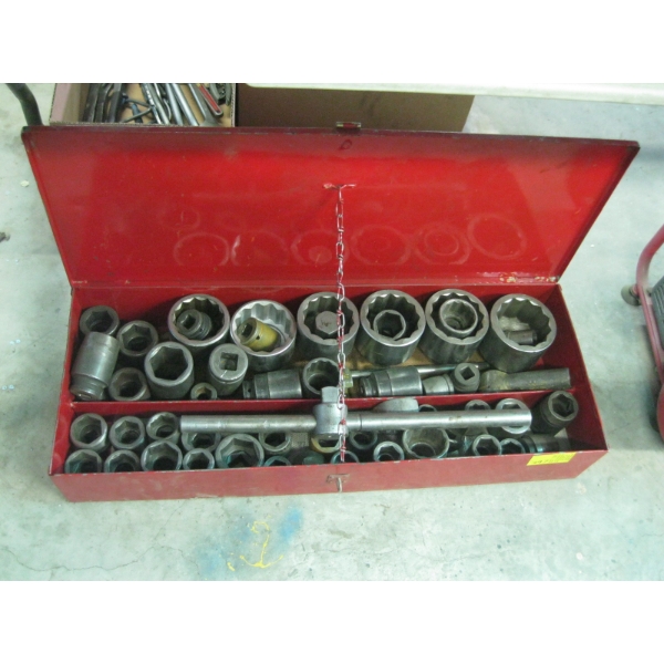 LG. CONTAINER OF ASST. 3/4" & 1" DRIVE SOCKETS, IMPACT SOCKETS, ETC. 