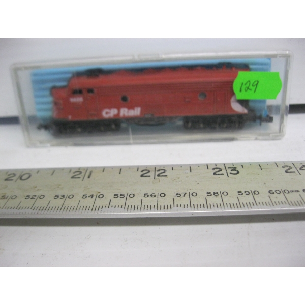 N SCALE CP RAIL ENGINE