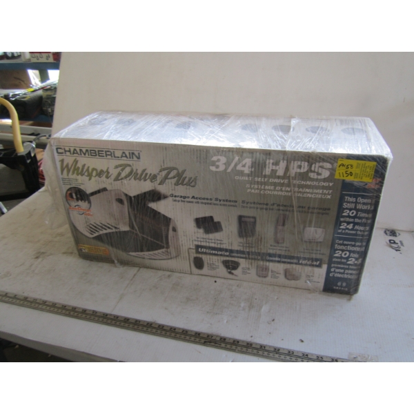 NEW CHAMBERLAIN WHISPER DRIVE 1/4HP GARAGE DOOR OPENER