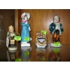Image 1 : FIGURINES, HUMMEL, ROYAL DOULTON, ETC.