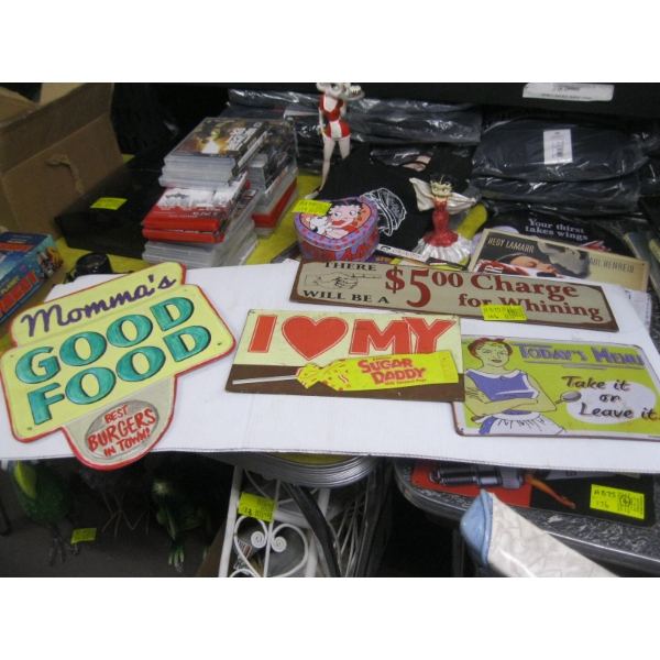 4 METAL SIGNS