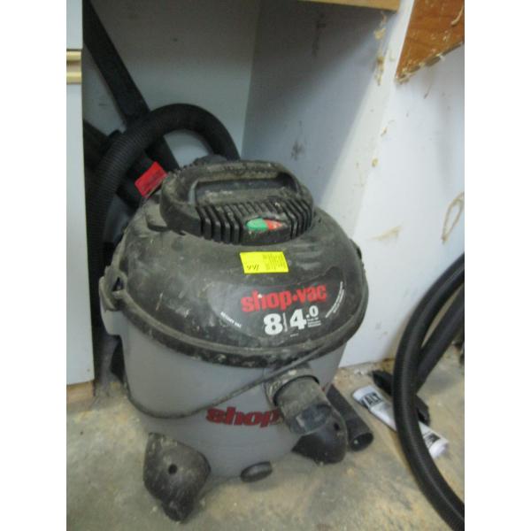 SHOP VAC 8 GALL