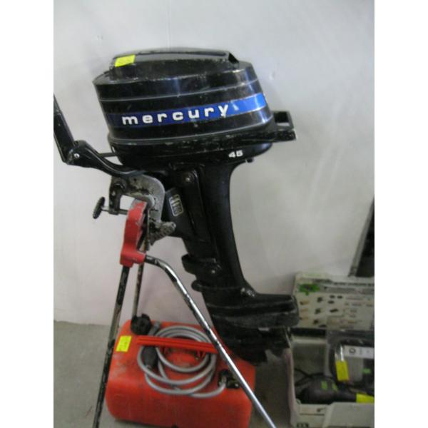 MERC 4.5HP OUTBOARD MOTOR W/TANK & HOSE - NOT STAND