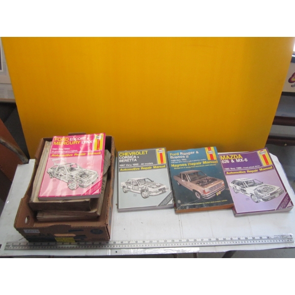 VINTAGE AUTO REPAIR MANUALS