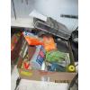 Image 5 : MISC. GLUE GUN, PAINTBRUSHES, TRAPS, ETC.