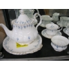 Image 2 : ROYAL ALBERT MEMORY LANE CHINA INCLUDING TEAPOT