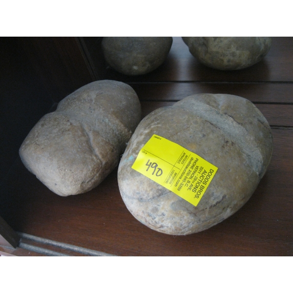 2 NATIVE STONE HAMMERHEADS