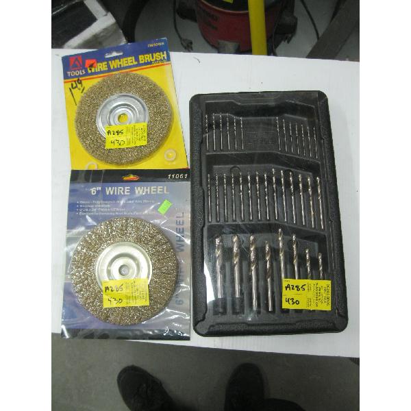 DRILL BIT KIT & 2 NEW WIRE BRUSHES