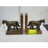 Image 1 : PAIR OF COPPER HORSE BOOKENDS