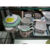 Image 1 : BLUE & WHITE DISHWARE