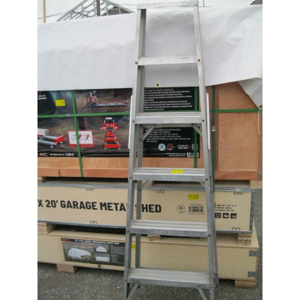 6' ALUMINUM STEPLADDER