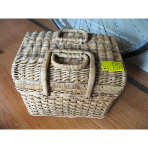 WICKER SEWING BASKET