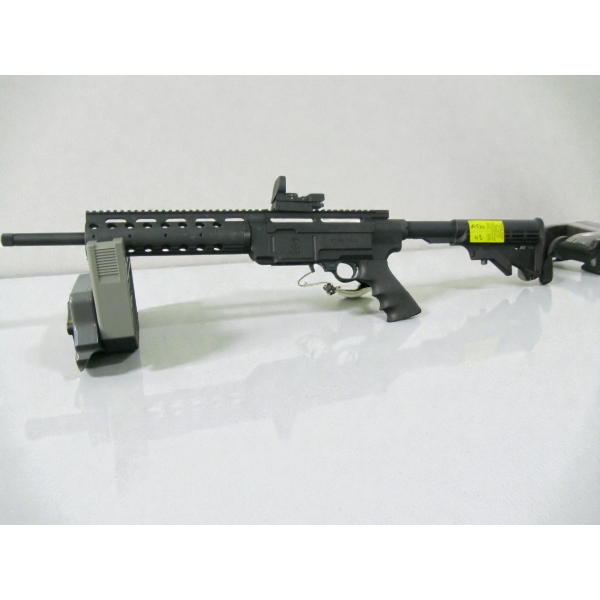 RUGER |SR-22| CALIBER .22LR|SEMI-AUTOMATIC W/ EXTRA CLIP