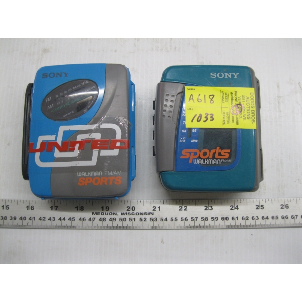 2 SONY SPORTS WALKMANS