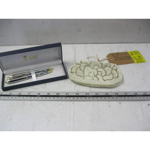 ANTIQUE BEADED CHANGE PURSE & BILL BLASS PENCIL & PEN SET