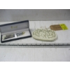 Image 1 : ANTIQUE BEADED CHANGE PURSE & BILL BLASS PENCIL & PEN SET