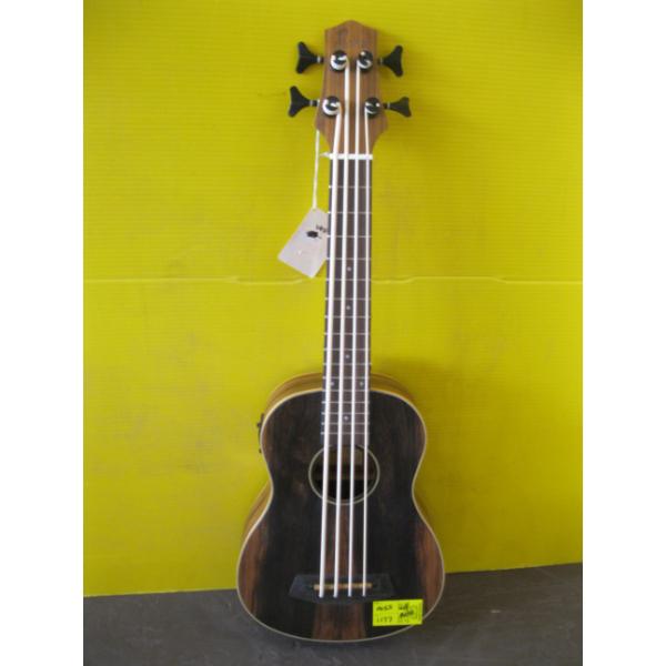 AQUILA' MADE UKULELE W/BASS STRINGS & PICK UP