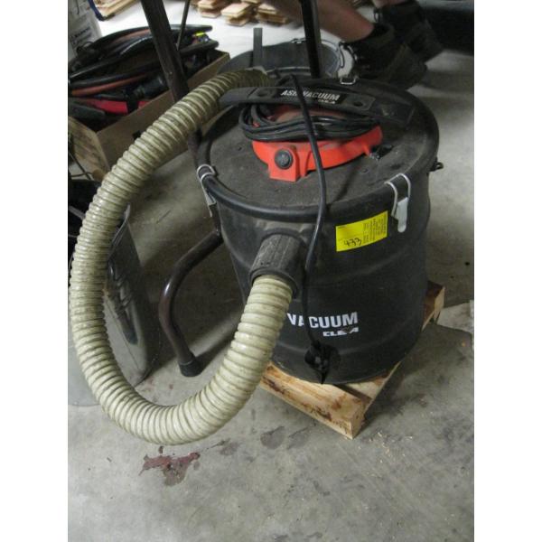 ASH VACUUM
