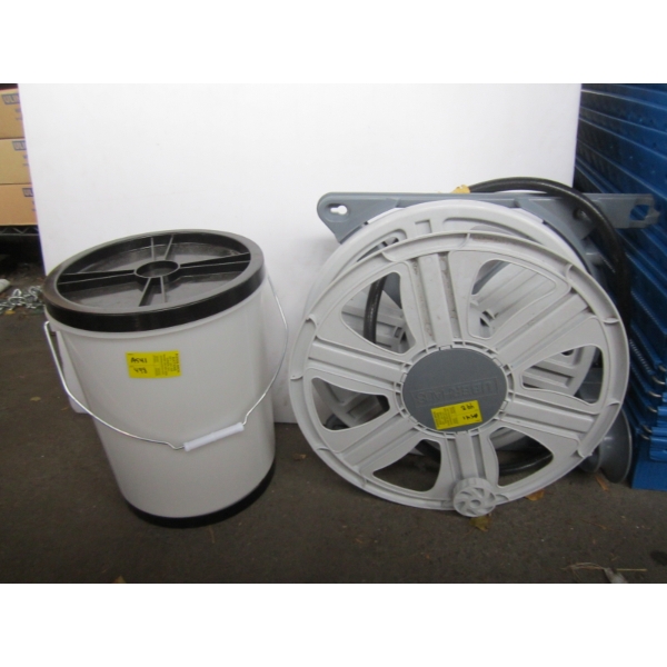 HOSE REEL, BUCKET