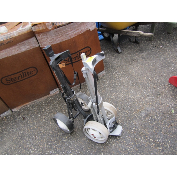 2 ROLLING GOLF CLUB CADDIES