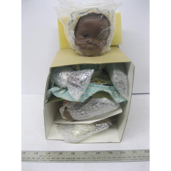 1 PORCELAIN DOLLS