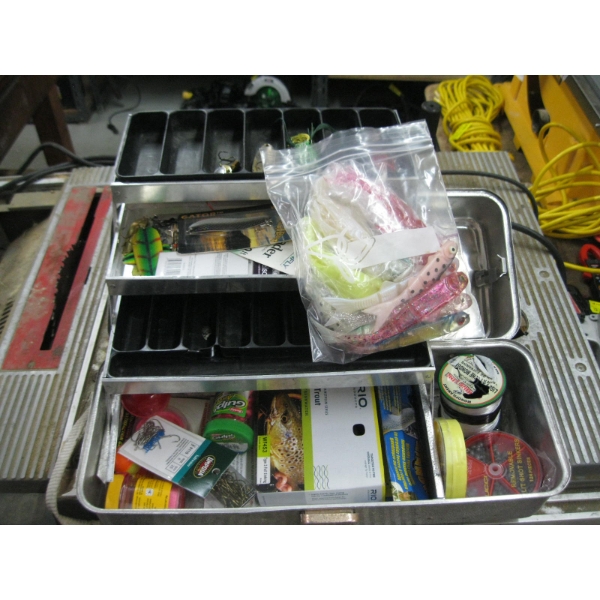 METAL TACKLEBOX W/ASST. CONTENTS