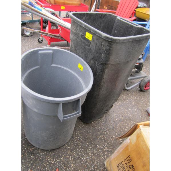 2 GARBAGE CANS