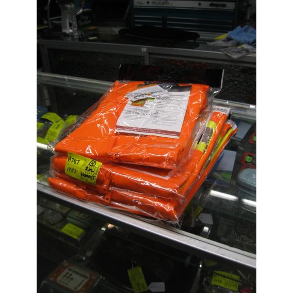 4 - 2XL WOMEN'S REFLECTIVE VESTS
