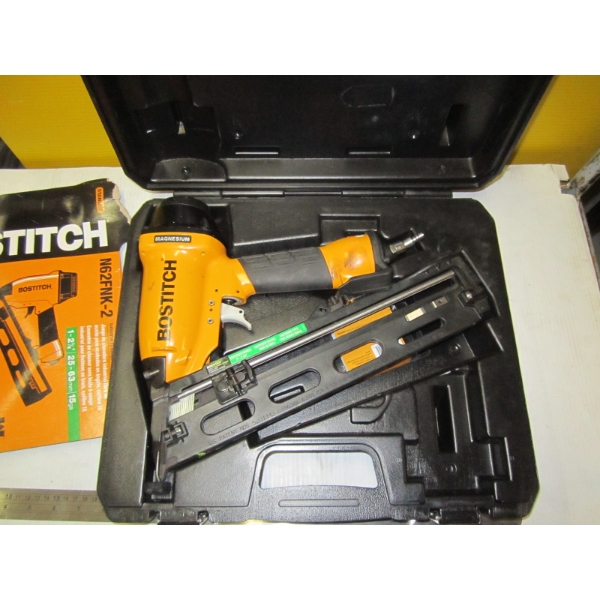 BOSCH AIR BRAD NAILER