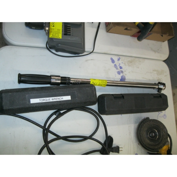 1/2" & 2 - 1/4" TORQUE WRENCHES