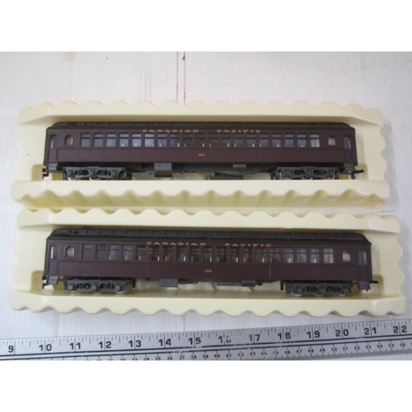 2 PASSENGER TRAIN CARS