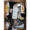 Image 2 : PINS, CAMERA ITEMS, ETC.