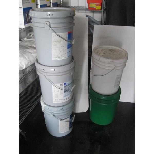5 BUCKETS OF DRYWALL PRIMER SEALER, MARINE COATS, PAINT, ETC.