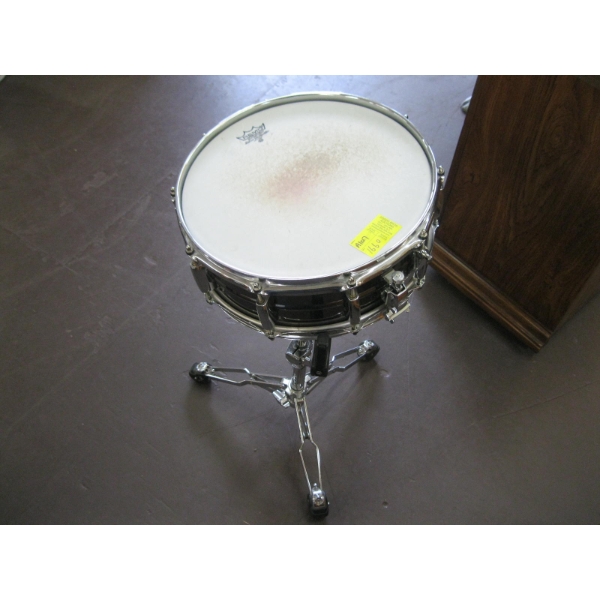 SNARE DRUM & STAND