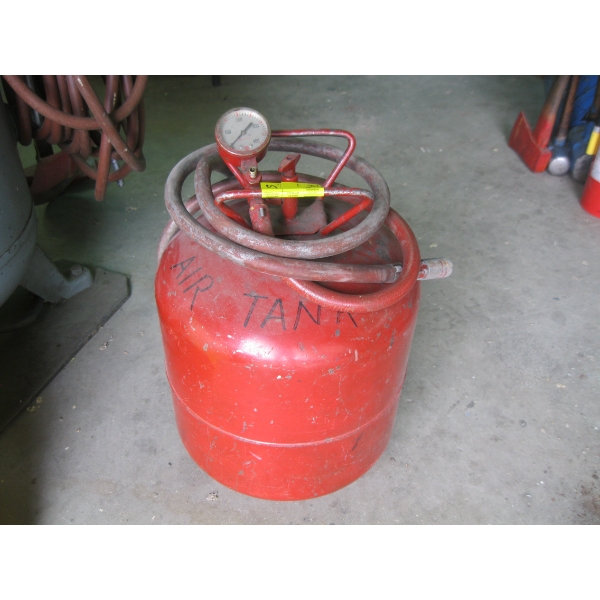 PORTABLE AIR TANK