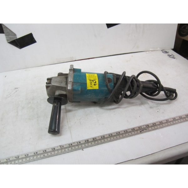 LG. MAKITA GRINDER