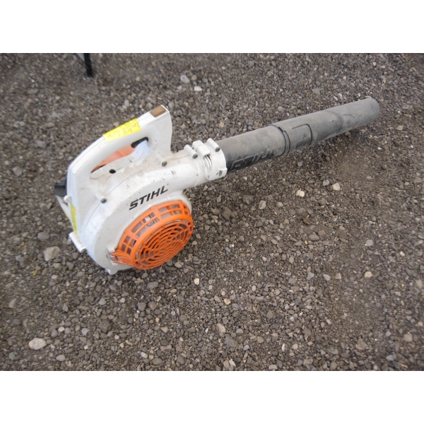 STIHL LEAF BLOWER
