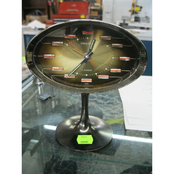 RETRO CARAVELL JAPANESE CLOCK