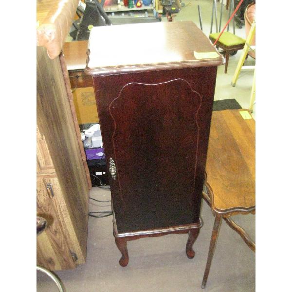 TALL JEWELLERY BOX W/6 DRAWERS