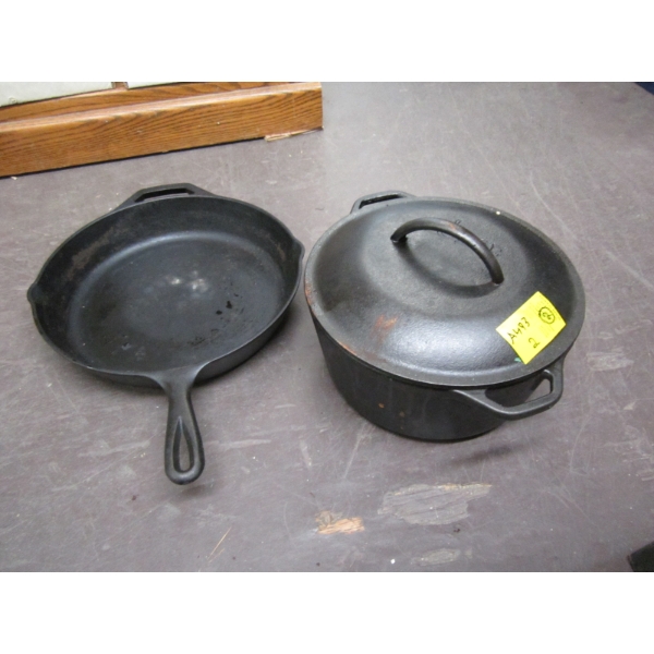 LODGE CAST POT W/LID & CAST FRYING PAN