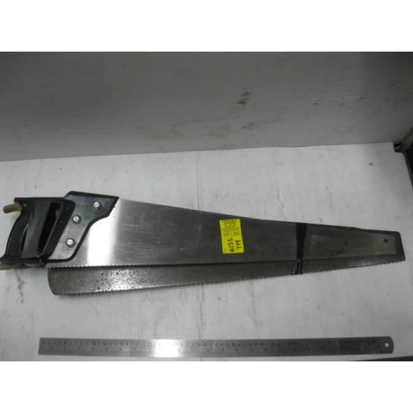 BUNDLE OF HANDSAWS