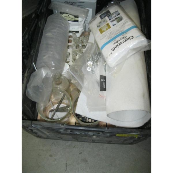 MISC: GLASS BEAKERS, TEST TUBES, ETC.