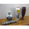 Image 1 : VASE, DECANTER & MINI MUGS, ETC.