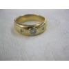 Image 2 : "AS IS" GOLD RING W/3 DIAMONDS, UNTESTED, UNMARKED, 5.6G, SZ 7