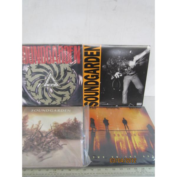 COLLECTABLE ALBUMS